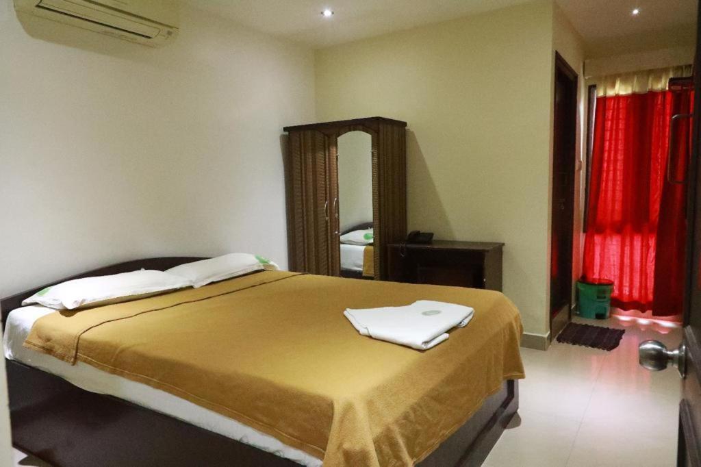 ホテル Star Msr Residency Perambalur エクステリア 写真