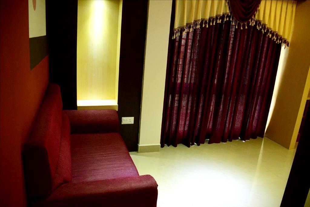 ホテル Star Msr Residency Perambalur エクステリア 写真