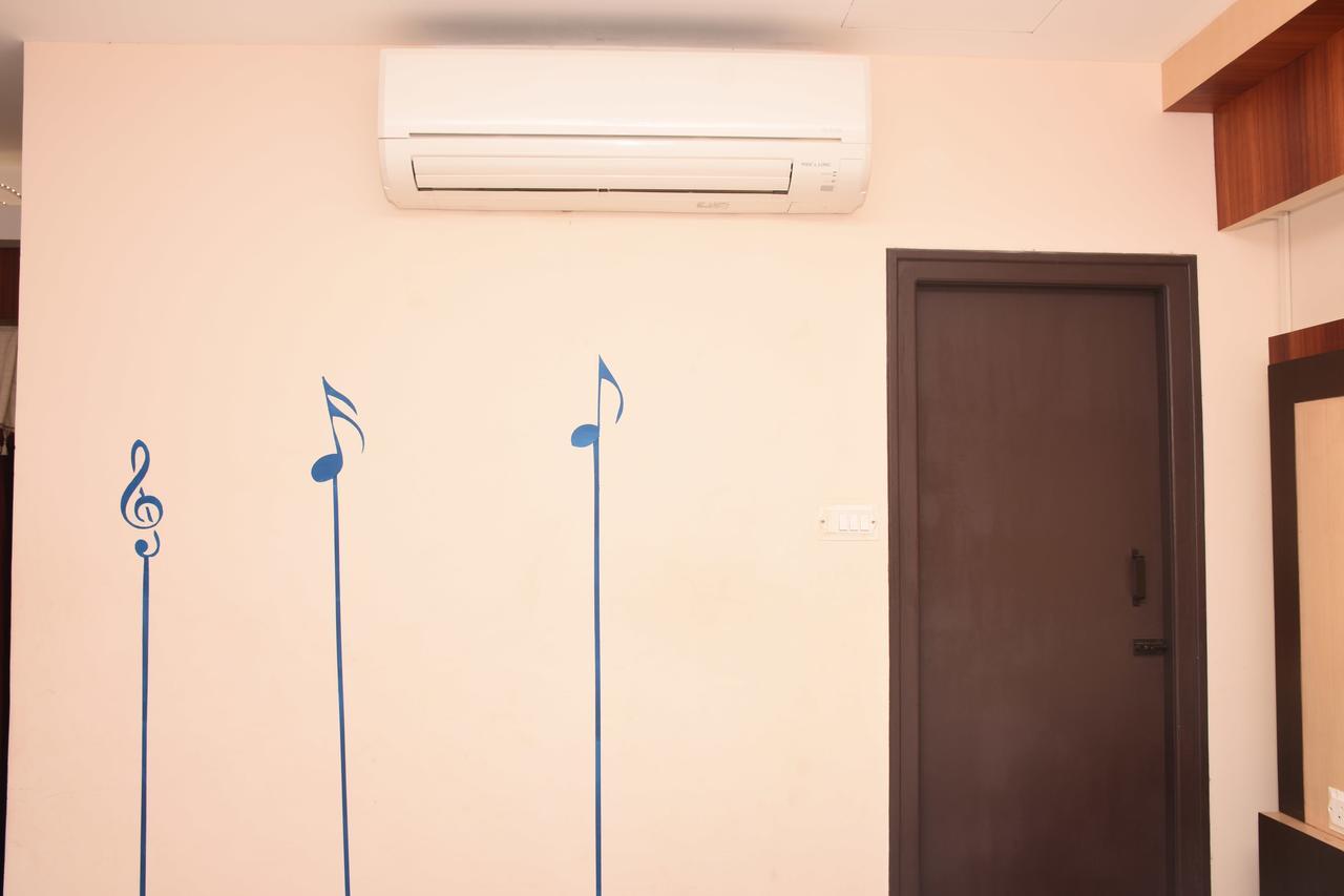 ホテル Star Msr Residency Perambalur エクステリア 写真